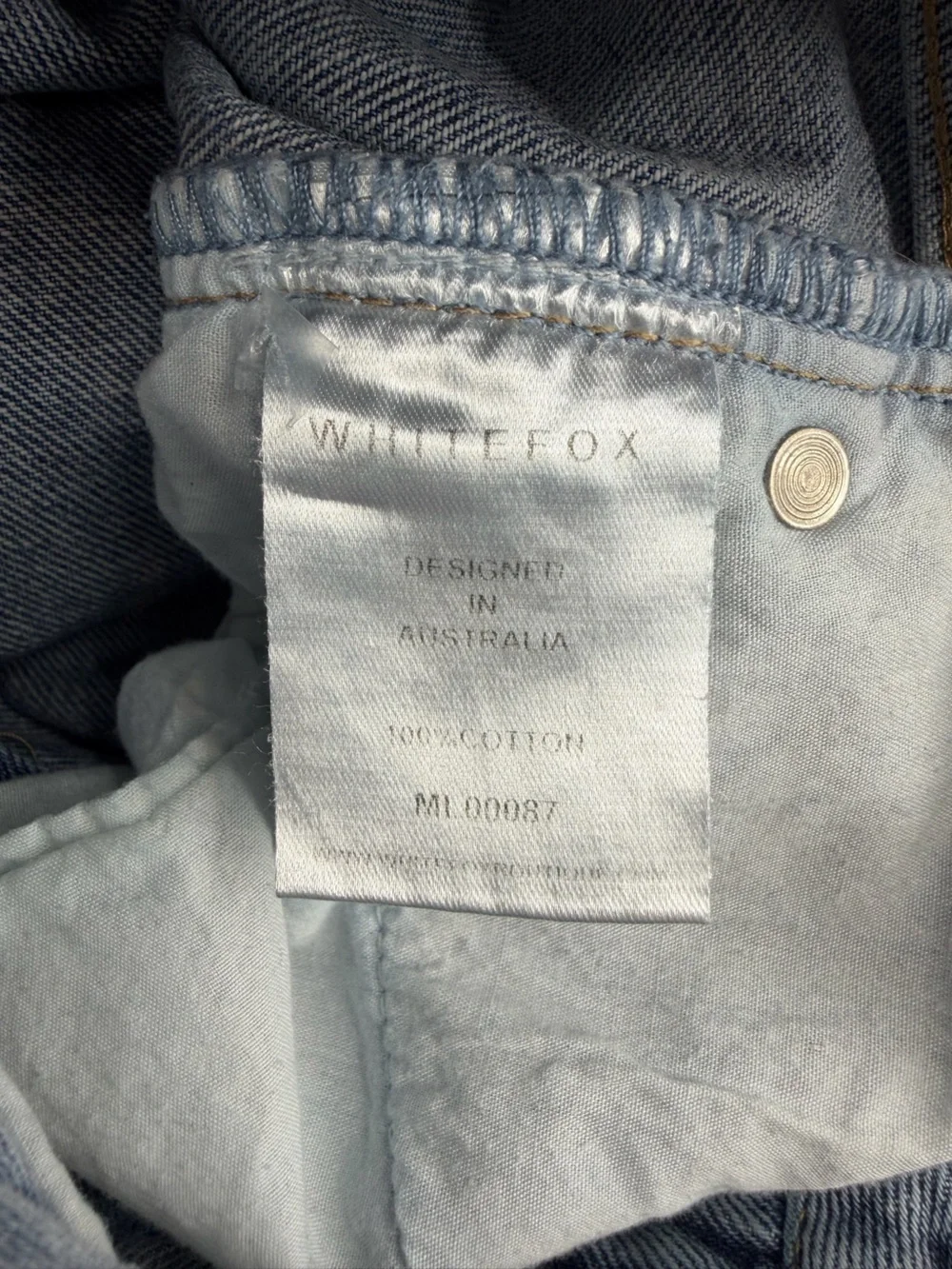 White Fox Light Wash 100% Cotton Denim Mom Jeans